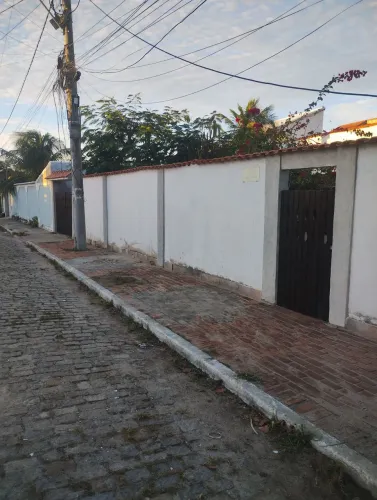 Vende-se uma casa em Figueira /Arraial do Cabo