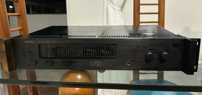 POTÊNCIA NASHVILLE NA 1600