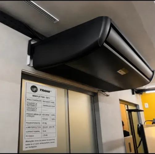 Ar Condicionado 36000Btu 6 meses de uso.
