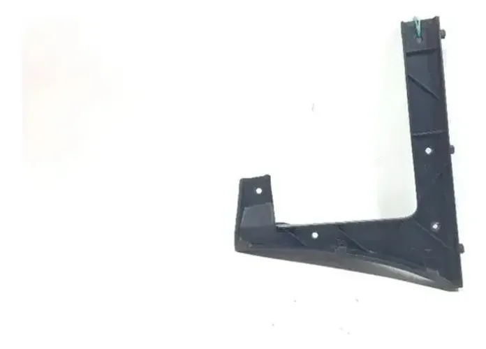 Guia Para-choque Traseiro Direito Grand Caravan 1997 A 2000