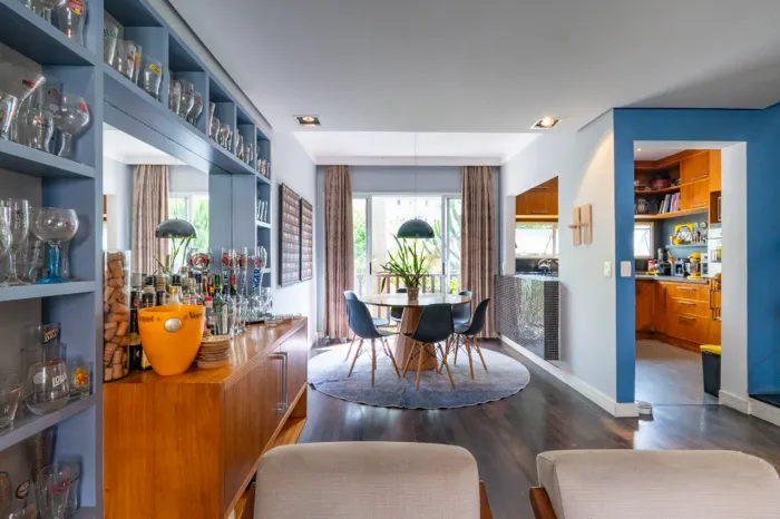 Casa no condomínio New England Condominium para venda com 3 quartos, sendo 2 suítes, 264m²