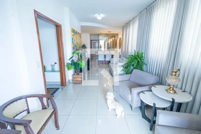 Apartamento à Venda - São José, 4 Quartos, 193 m2