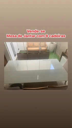Mesa de jantar de 8 lugares