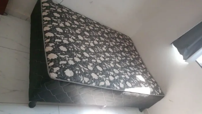 Cama box casal