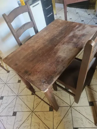 Mesa e 2 cadeiras angelim 