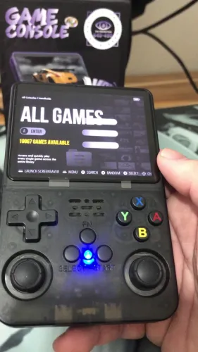 Vídeo gamer com 20 mil jogos R36 S original novo na caixa