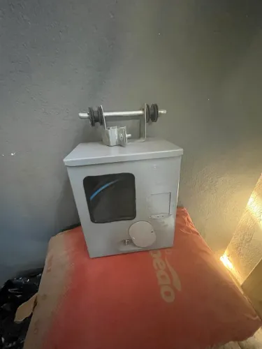 Vendo Padrão a favor 110v novo