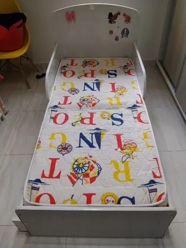 Bicama infantil com 2 colchão branca