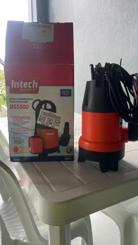 Bomba Submersível Intech Machine BSS500 - 1/2HP 220V (Usada 1 vez)