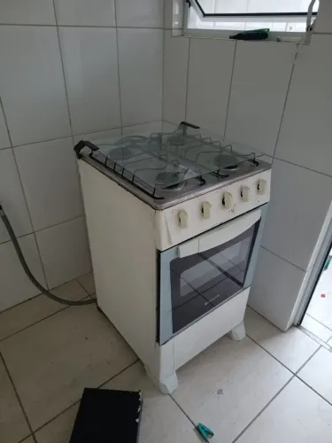 Fogão com forno 4 bocas
