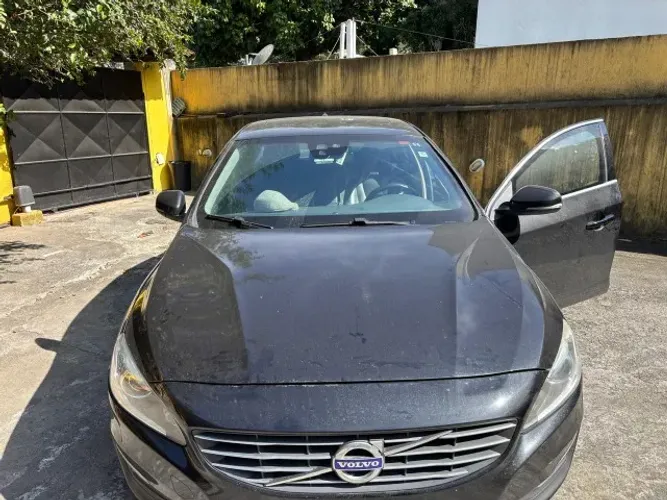 Volvo S60 T-4 Momentum 2.0 190cv 4P 2017
