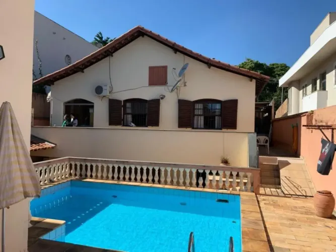 Casa Venda  447 metros 3 Dormitorios Suite Piscina Churrasqueira  6 vagas Jardim São  Caet