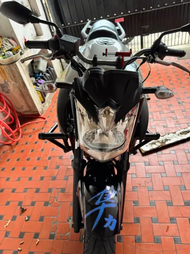 Xj6 edição limitada