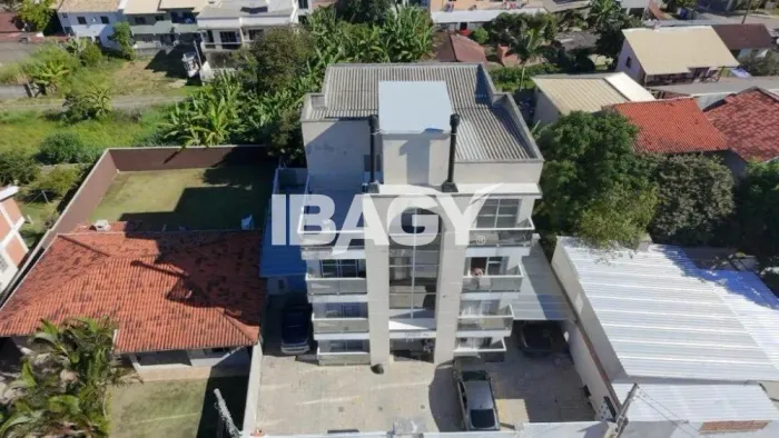 Excelente Apartamento 2 dormitório(s) em Ingleses do Rio Vermelho - Florianópolis