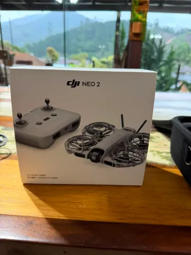 Dji neo 2 fly more + case