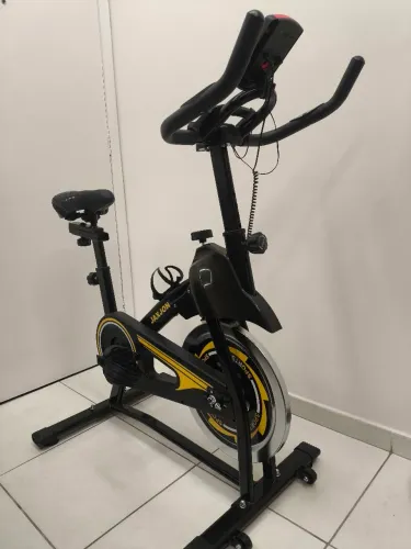 Bicicleta Ergométrica apenas 1 mês uso