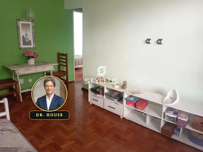 Apartamento Térreo com 2 Quartos em Todos os Santos! M98A