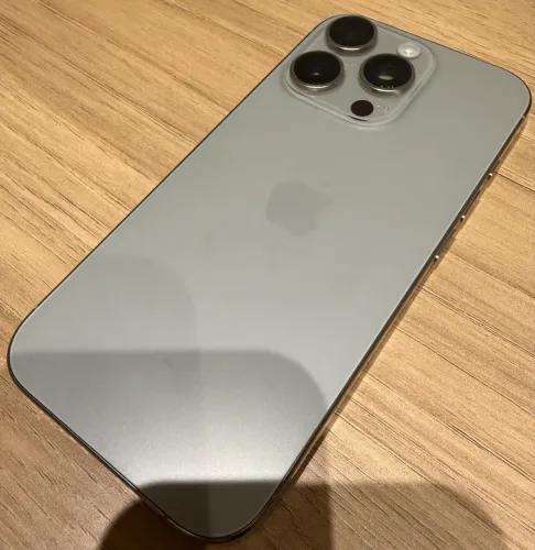 iPhone 16 Pro - 128gb / SEM MARCAS DE USO