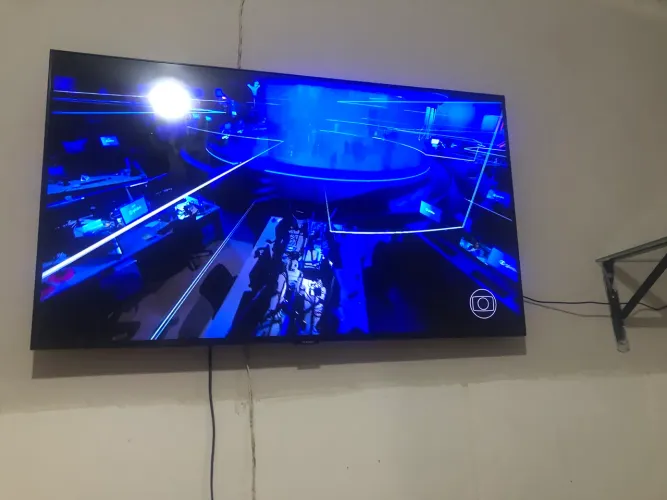 Vendo tv 43 polegadas