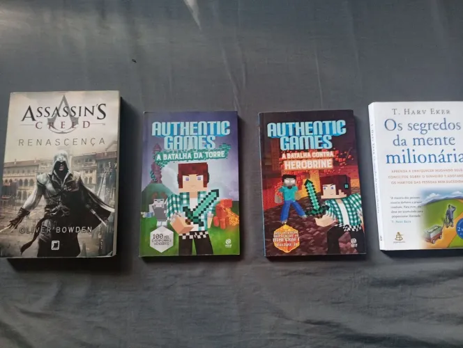 Vendo livros usados em ótimo estado de conservação