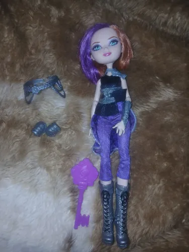 Poppy O Hair Dragon Games<br>https://shopee.com.br<br>Poppy O'hair, Dragon