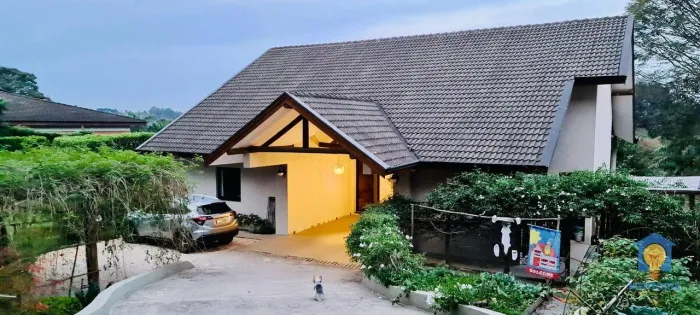 Casa à venda no Condomínio Jardim Mediterrâneo - Granja Viana  Cotia/SP