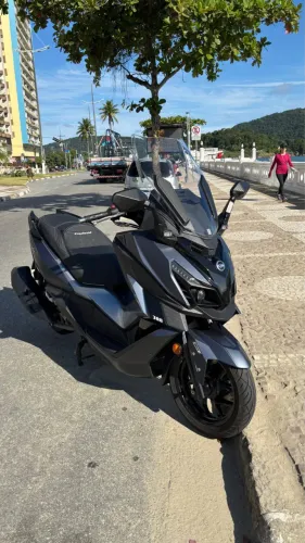 Dafra Cruisym 300 Azul