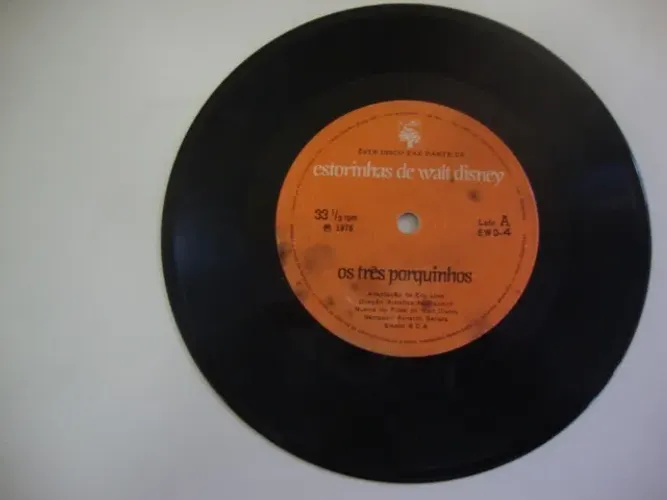 Compacto vinil - Estorinhas de Walt Disney Os Três Porquinhos .