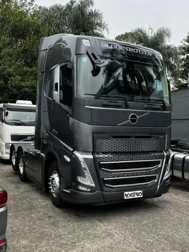 Volvo Fh 460 6x2 2025, Rogerio Caminhões