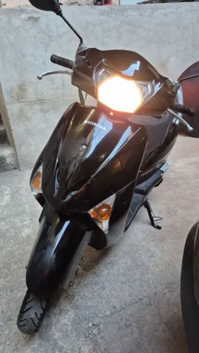 HONDA LEAD 2011