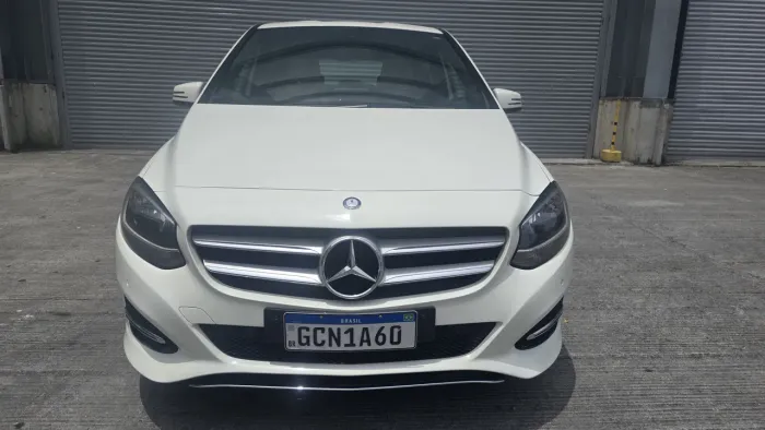 Mercedes-Benz Classe B 200 CGI 1.6 TB Sport 156cv AUT 2015