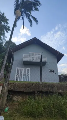Casa para Venda em Joinville, Jardim Paraíso, 3 dormitórios, 1 suíte, 2 banheiros, 1 vaga