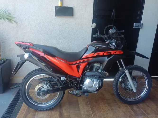 Bros 160