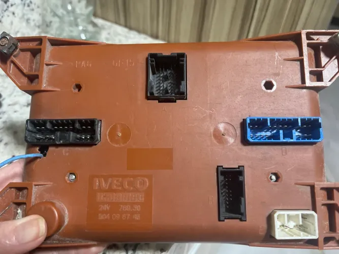 Painel de Instrumentos Iveco Eurocargo / Cluster Original 24V - Cód. 504096743 / 769.30