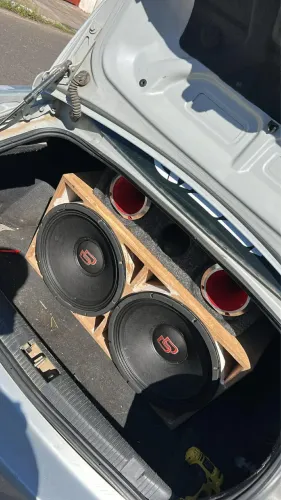 Som automotivo 2x15 2 de 15