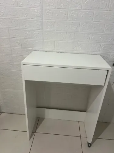 Vendo escrivaninha