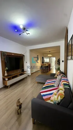 Sobrado com 2 residências com grande potencial pra área comercial na Vila Nunes-Lorena-SP