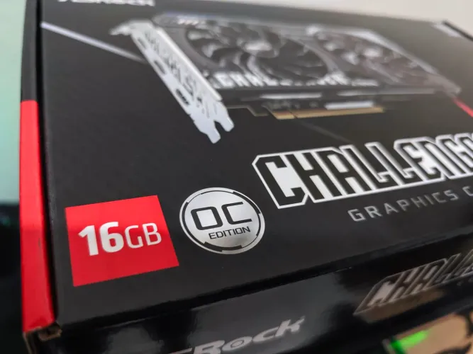Placa de Vídeo RX 9060 XT 16gb Nova