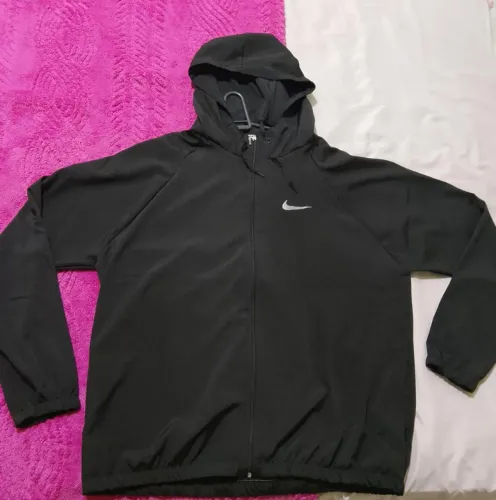 Corta vento da Nike novo