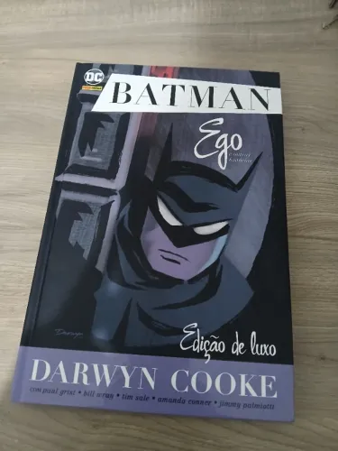 Batman Ego Panini Deluxe