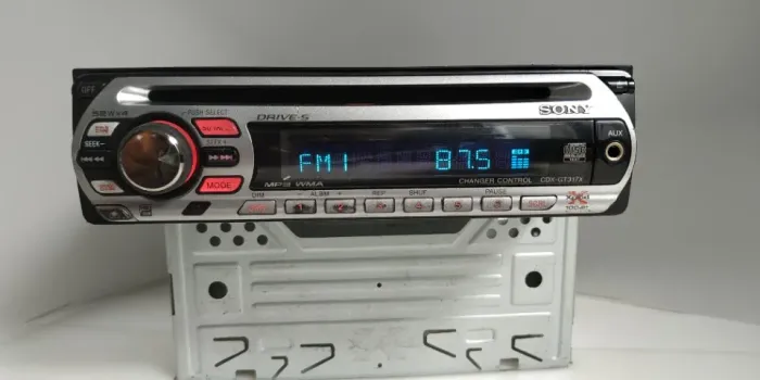 CDX-GT317X BLUETOOTH