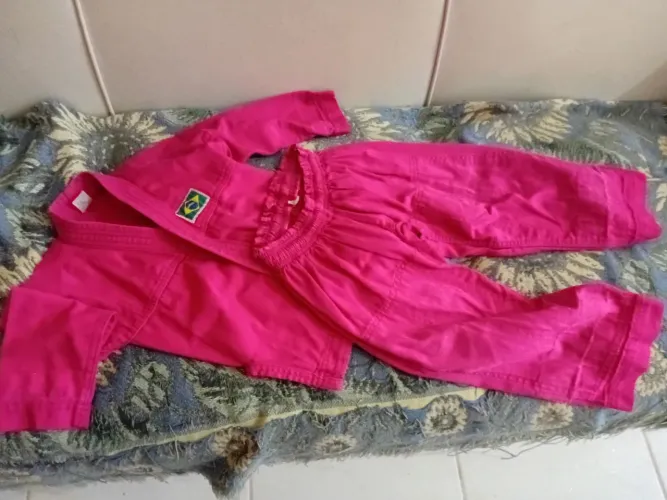 Kimono infantil