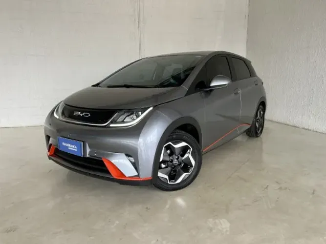 BYD Dolphin EV (Elétrico) 2024