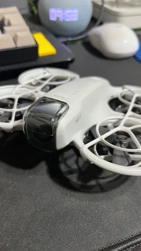 Drone DJI Neo Combo Fly More