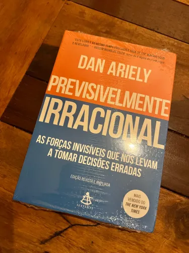 Livro previsivelmente irracional