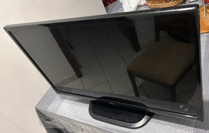TV LG LED 32? - Modelo 32LN5400 - Para Conserto ou Retirada de Peças