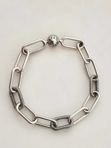 pulseira corrente de elos . prata 925. 19,5cm de comprimento.