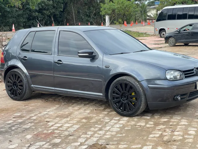 Volkswagen Golf 1.6 MI/ 1.6 MI Gener./black & Silver 2002