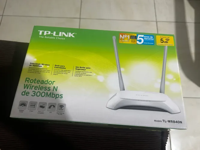 Roteador WiFi TP Link Seminovo na caixa