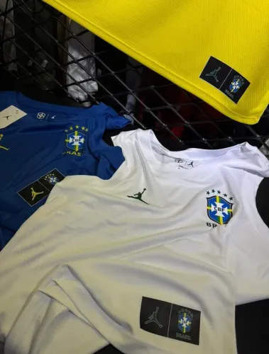 Camiseta regata da seleção brasileira